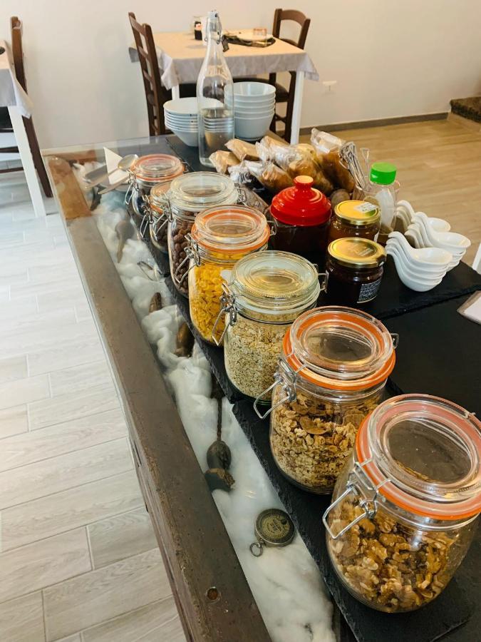 Residenza Lisy Hotel Verbania Ngoại thất bức ảnh