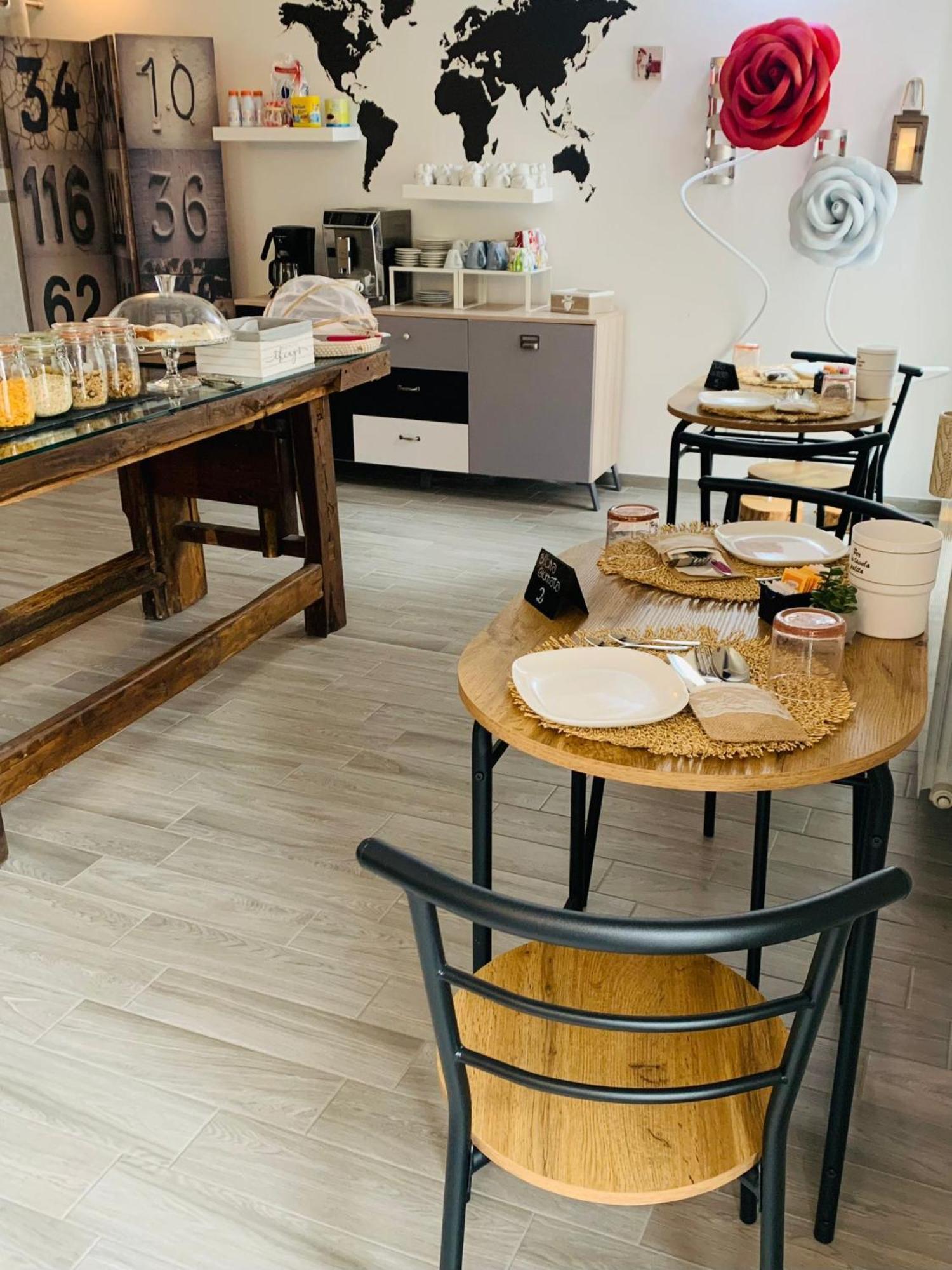Residenza Lisy Hotel Verbania Ngoại thất bức ảnh